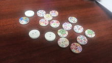 Load image into Gallery viewer, Decorative Button Wooden Flower Small 20pcs