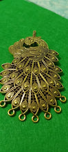 Load image into Gallery viewer, Antique Metal Gold Pendant Model 10