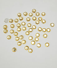 Load image into Gallery viewer, Kundan Stone 6mm Round(20 grames) with hole