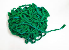 Load image into Gallery viewer, Pom Pom lace