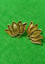 Load image into Gallery viewer, Antique Metal Stud- 1 Pair Model 10
