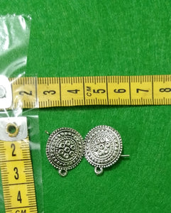 Antique Metal Stud- 1 Pair Model 15
