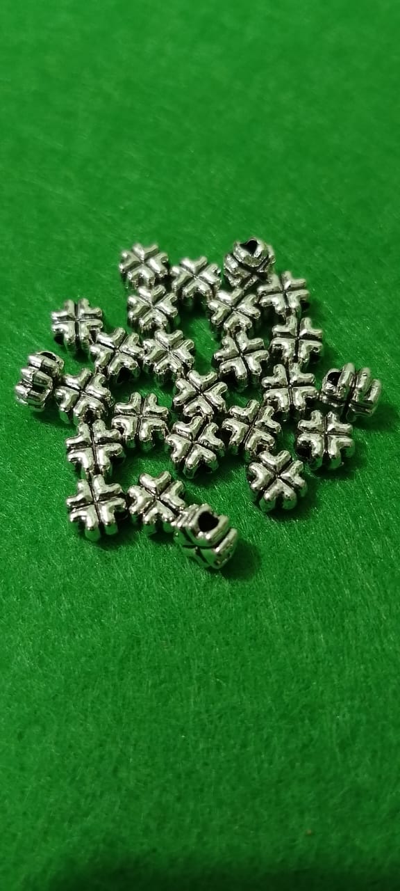 Antique Charms Model 1