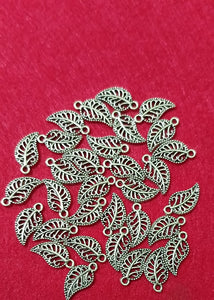 Antique Charms Model 4