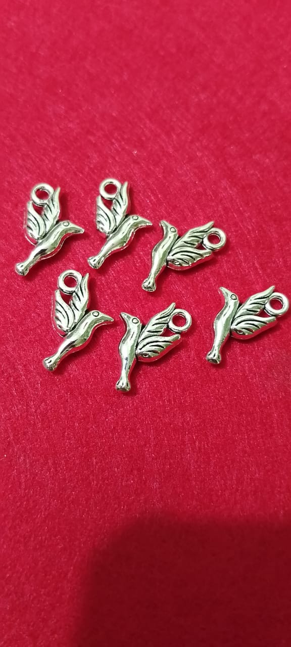 Antique Charms Model 7