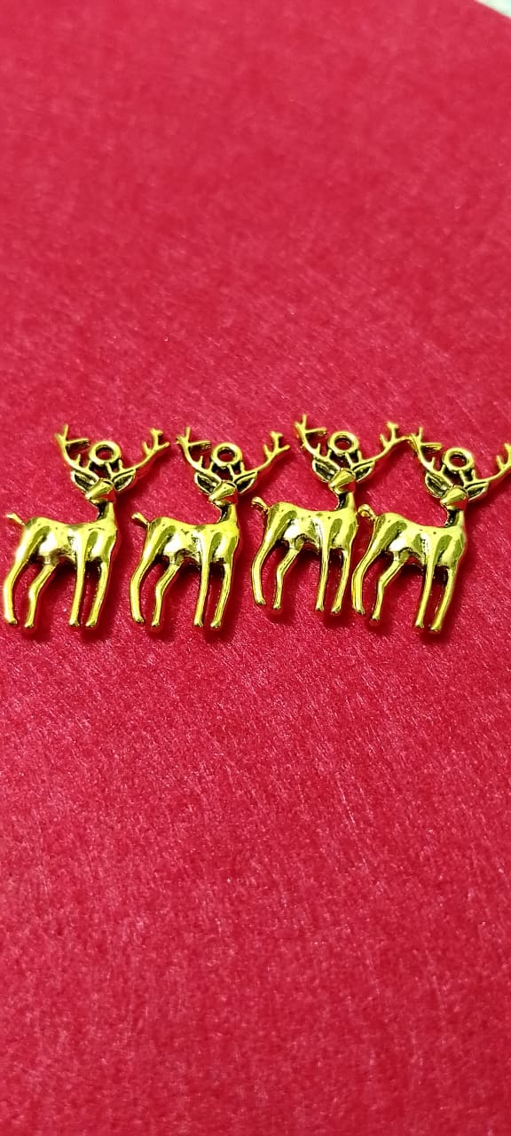 Antique Charms Model 9