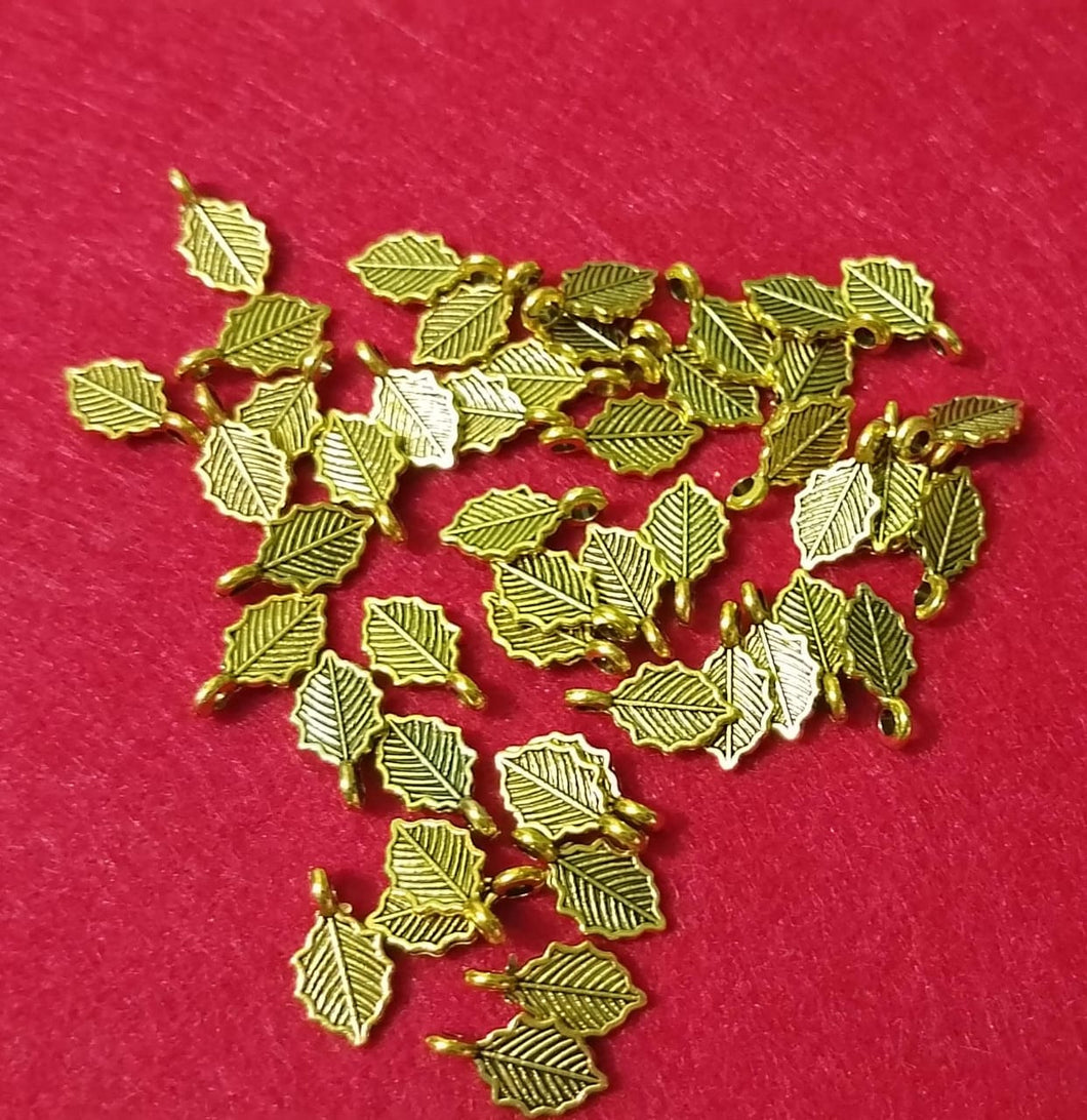 Antique Charms Model 29