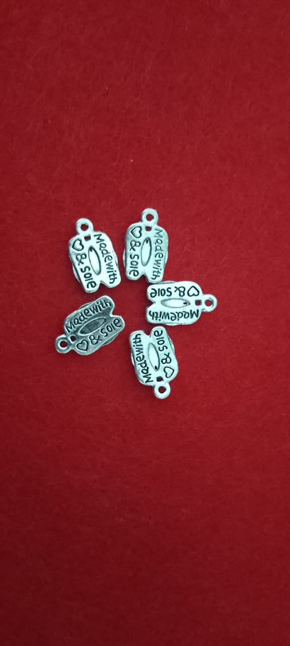 Antique Charms Model 35