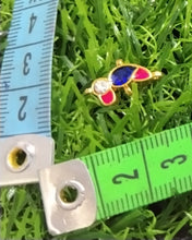 Load image into Gallery viewer, Invisible Jewellery Charms/ Pendants- Parrot Designs- Random Colors

