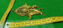 Load image into Gallery viewer, Antique Metal Gold Pendant Model 14
