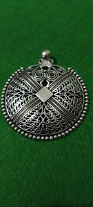 Antique Metal Silver Pendant Model 16