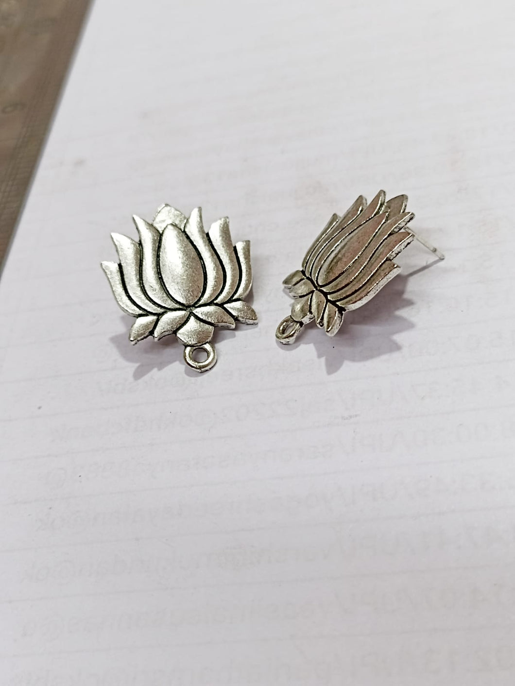 Silver Lotus stud