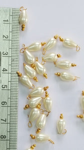 Pearl Hanging (10 mm Thilak Shaped)