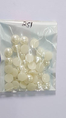Half cut Pearl Beads Round 10 mm 252