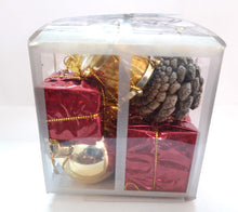 Load image into Gallery viewer, Christmas Tree Decoration - Assorted Gift Round Blister Box- MEDIUM  size
