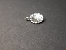 Load image into Gallery viewer, Silver Pendant Small - Sp22

