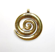 Load image into Gallery viewer, Antique Metal Round Pendant-  NM12
