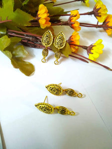 Antique Metal Gold Stud Asn02 Stud