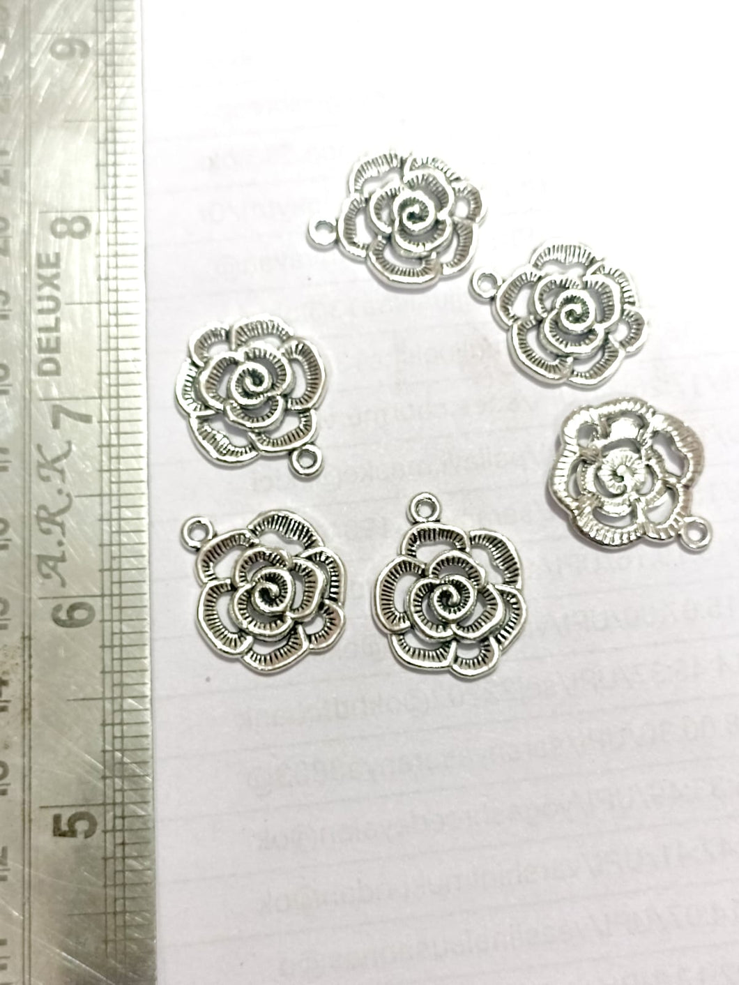Silver Flower Charms C8