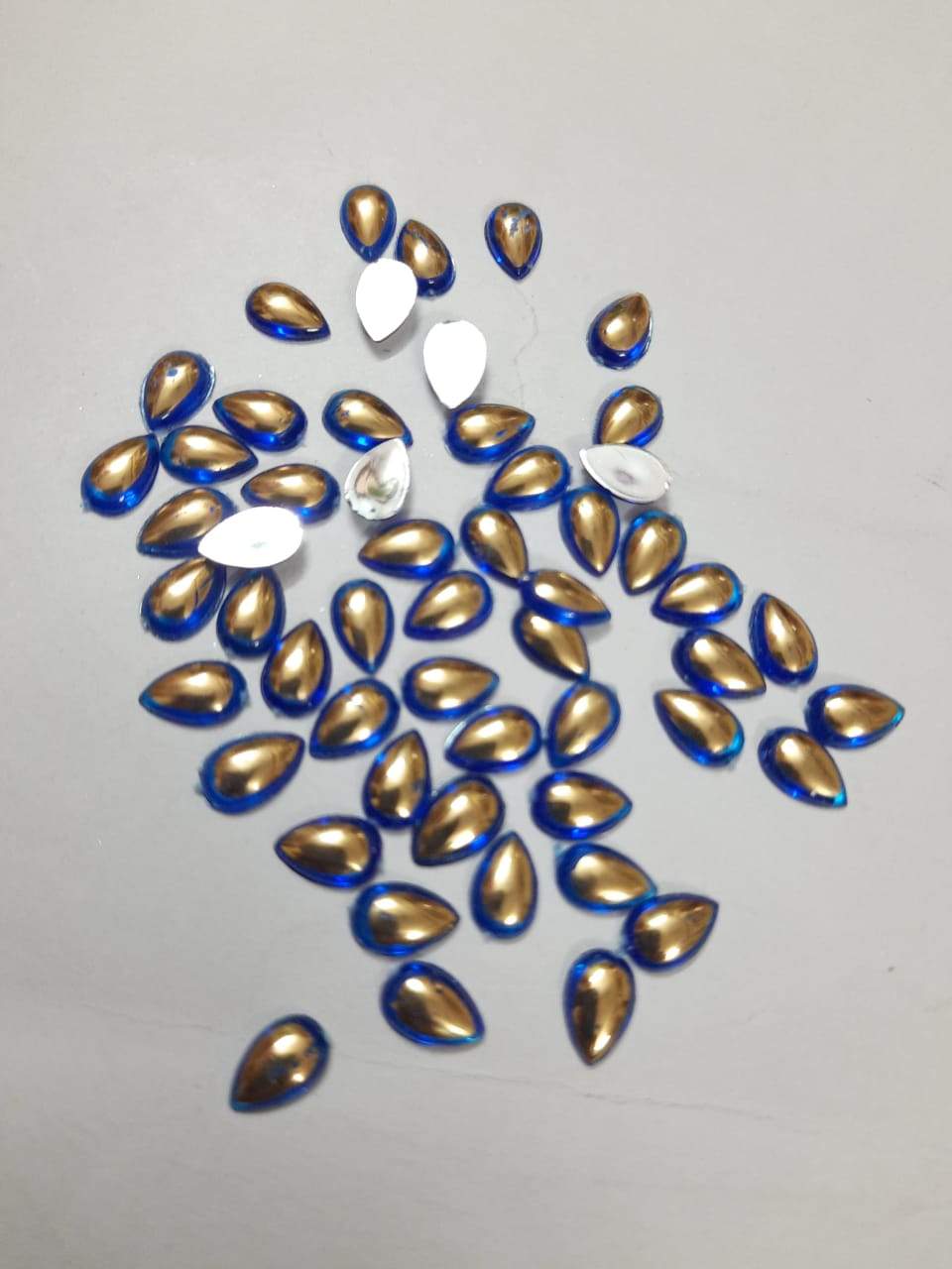 Double Color Kundan Stone Thilak Shape 8X5 - Blue & Gold Stones