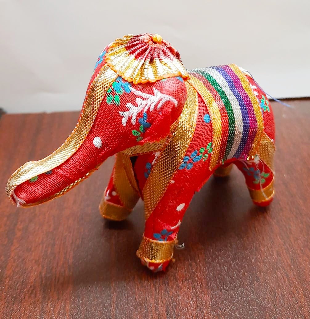 Handmade Elephant Finish Handicraft Candle Stand For Bedroom Dinning Area Event Decoration Diwali