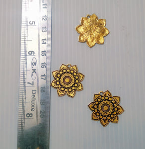 Antique Metal Gold Pendant AP 35
