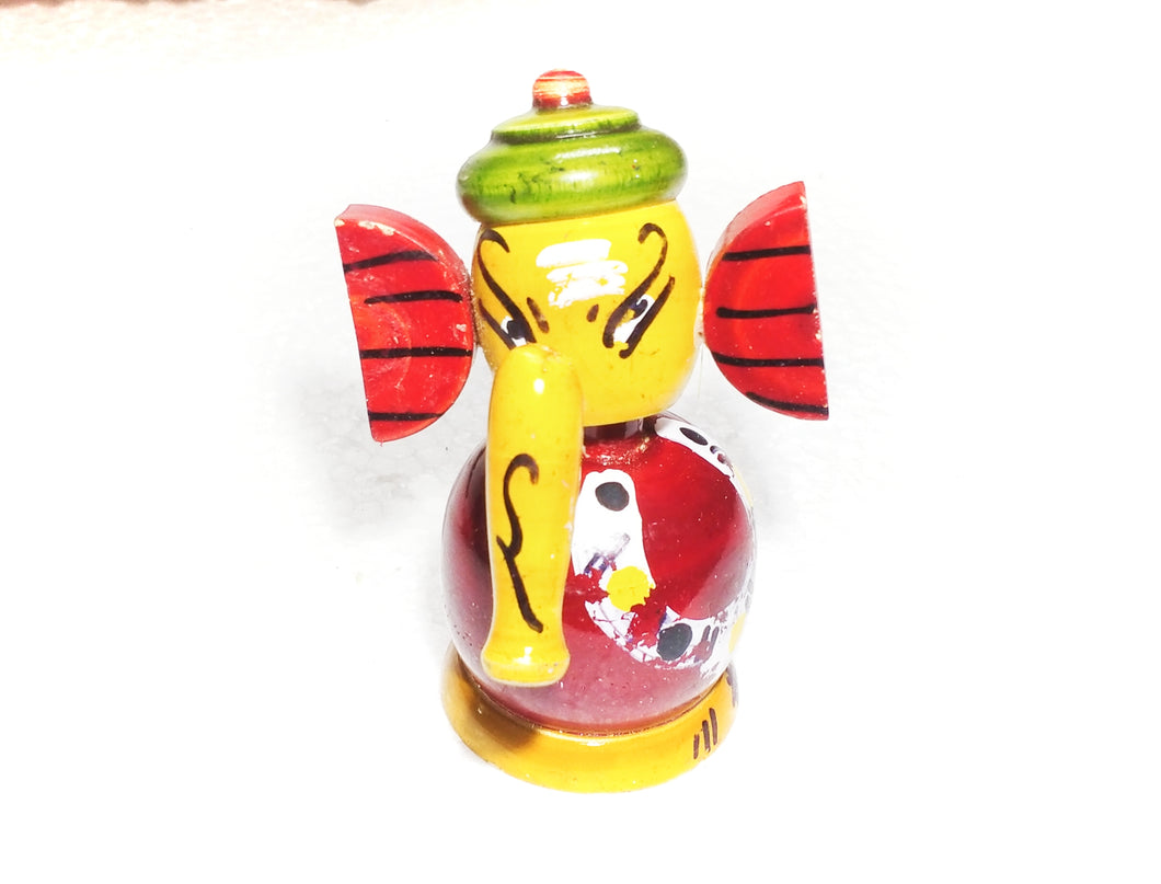Wooden Vinayakar/Ganesh Toy (1 piece)