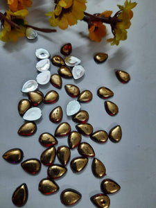 Double Color Kundan Stone Thilak Shape 10X7 - Maroon & Gold Stones