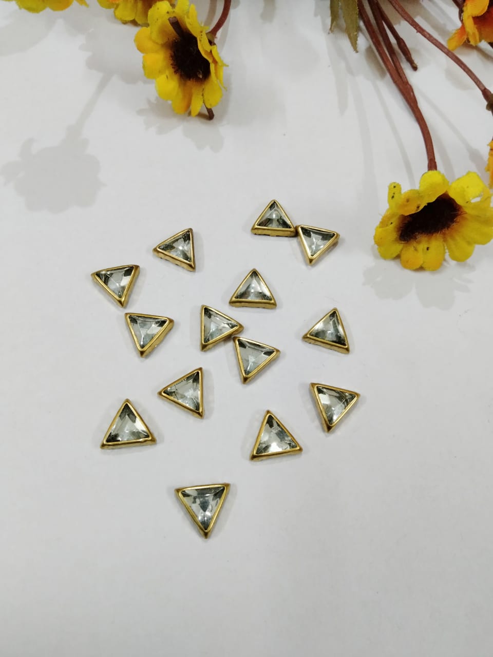 Triangle Shape NO 195