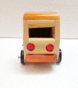Wooden Hand Crafted Truck/Antique Truck/Showpiece/Gift for Child/Office Decoration