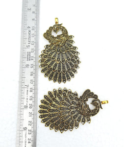 Antique Pendant Gold- AP007