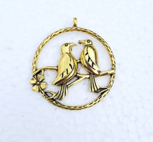 Load image into Gallery viewer, Antique Pendant Gold- AP013
