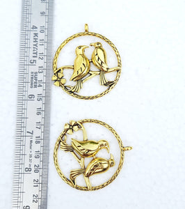 Antique Pendant Gold- AP013