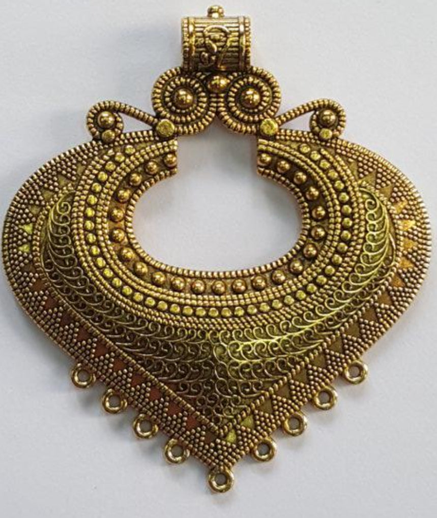 Antique Metal Gold Pendants AP 19 (Medium Size)