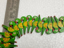Load image into Gallery viewer, Wooden Parrot for Hangings and Creatives
