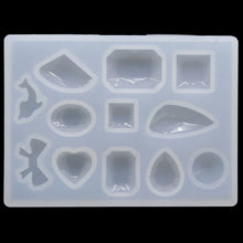 Load image into Gallery viewer, Resin Silicone Mould Pendant &amp; Earrings
