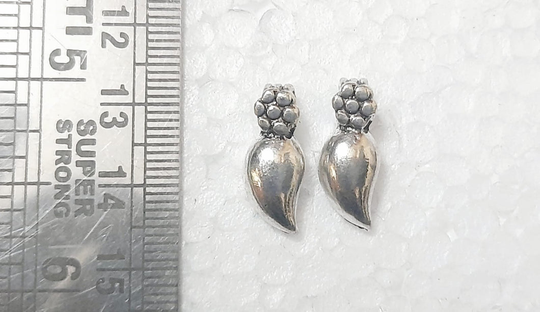 1Pair of Antique Silver Charms/ Silver Manga Charms1Pair of